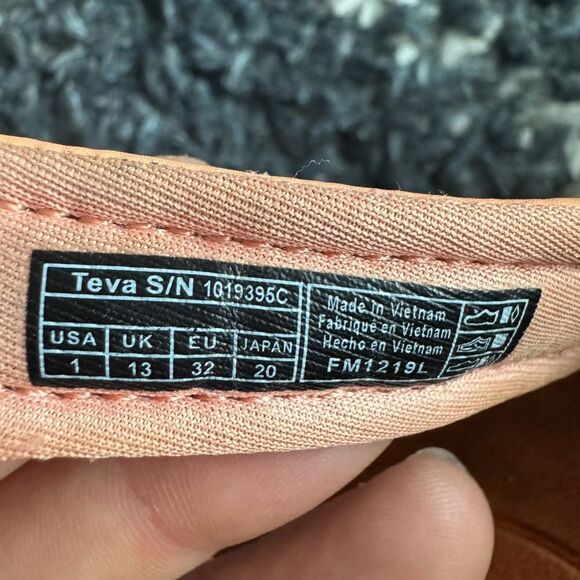 Teva Girls Sandals - Picture 7 of 7